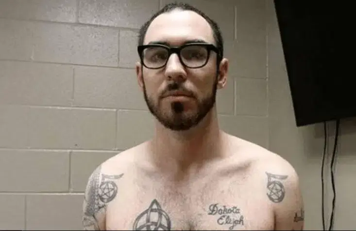 Homem mata namorada transsexual com medo de gangs rivais
