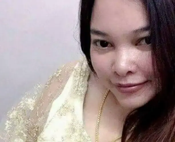 Mulher burlona casa-se com oito homens e foge com os dotes