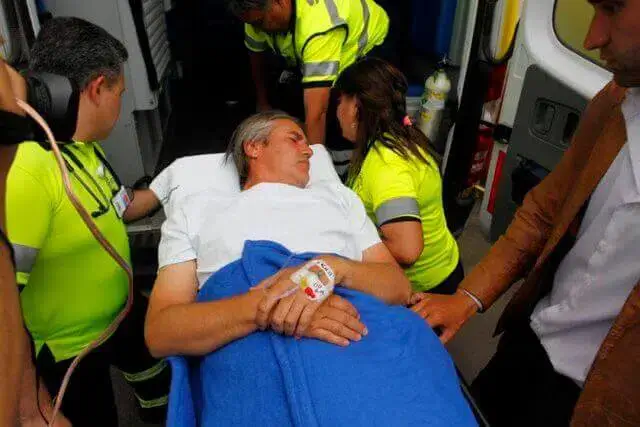 Atacan a golpes y cuchilladas a senador que busca reelección en Chile