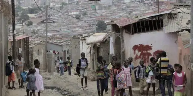 Cinquenta e oito crianças violadas na quadra festiva em Moçambique