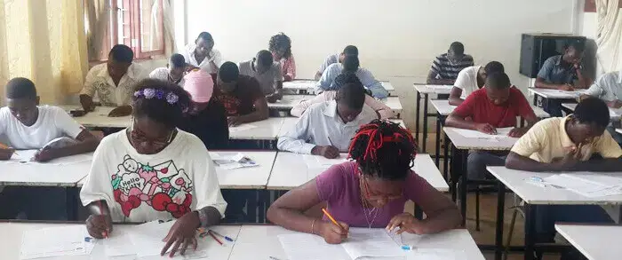 Arrancam hoje exames de admissão na UEM, UniZambeze e UniLúrio