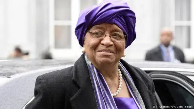 Libéria- Partido no poder expulsa a Presidente Ellen Johnson Sirleaf