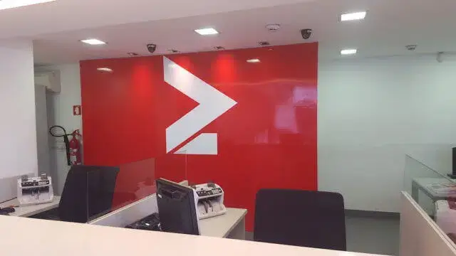 Moza Banco diz que trabalhadores suspensos não são seus colaboradores