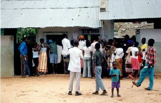Desconhecidos assassinam jovem dentro de uma escola em Maputo