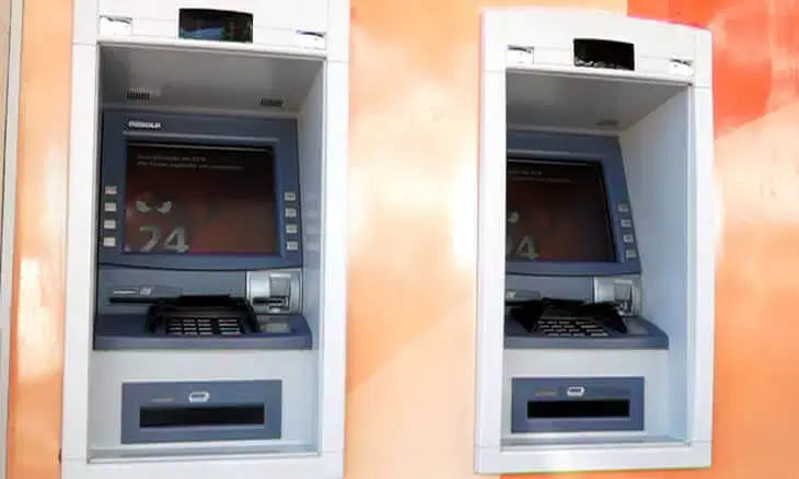 Apagão de rede bancária em Moçambique deve-se a falta de pagamento pelo 'software' - fornecedor
