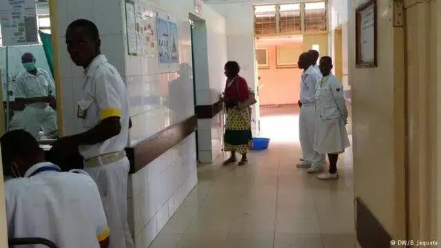 Intoxicação alimentar mata nove pessoas