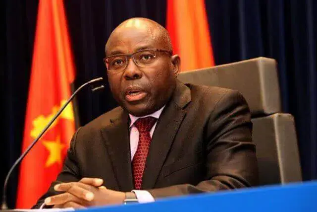 Antigo ministro angolano encontrado morto em Maputo
