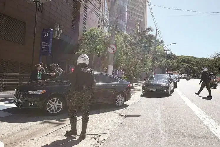 Jair Bolsonaro submetido a nova intervenção cirúrgica no Brasil