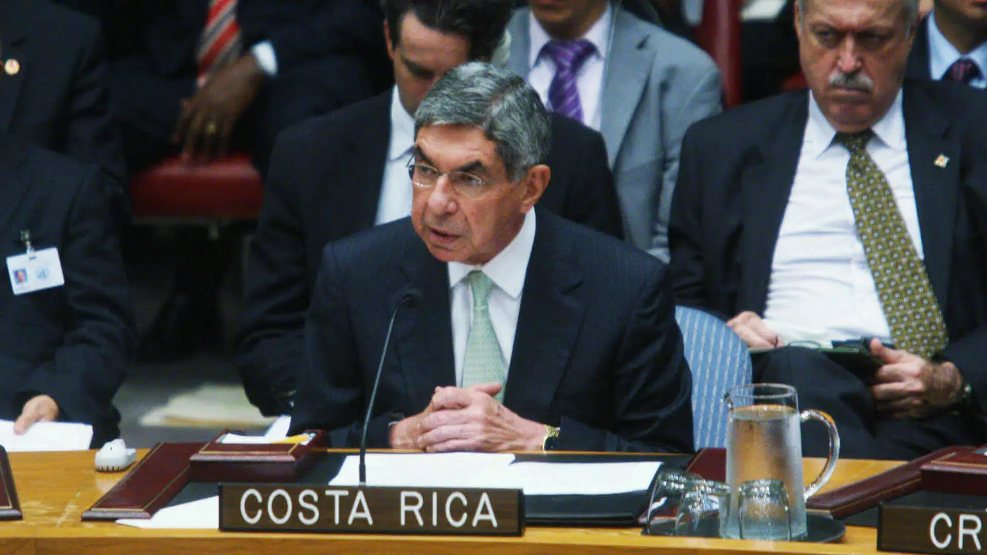 Ex-presidente da Costa Rica e Nobel da Paz acusado de agressão sexual