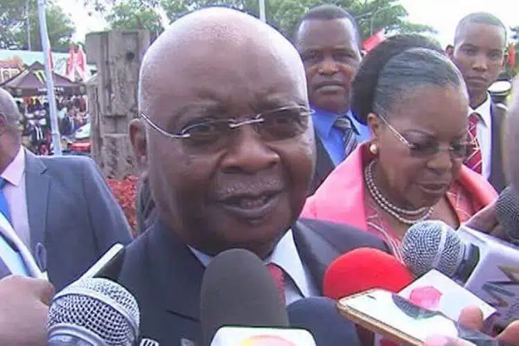 Guebuza diz que Moçambique está a passar por grandes problemas