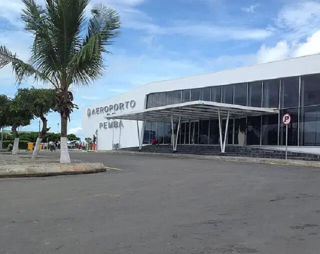 Mineradora denuncia saída ilegal de pedras preciosas a partir do Aeroporto de Pemba
