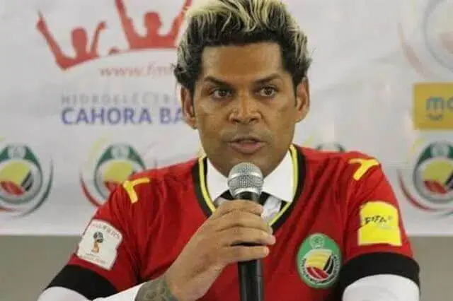 Mambas iniciam estágio em Pretória