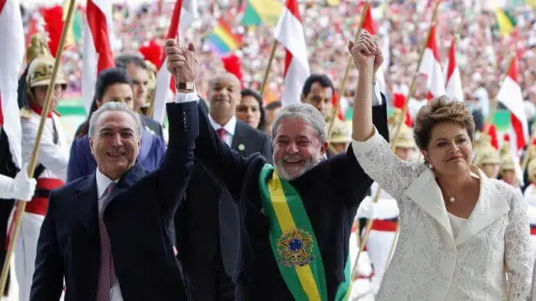 Lula sobre Temer- Lava Jato tenta desviar atenção