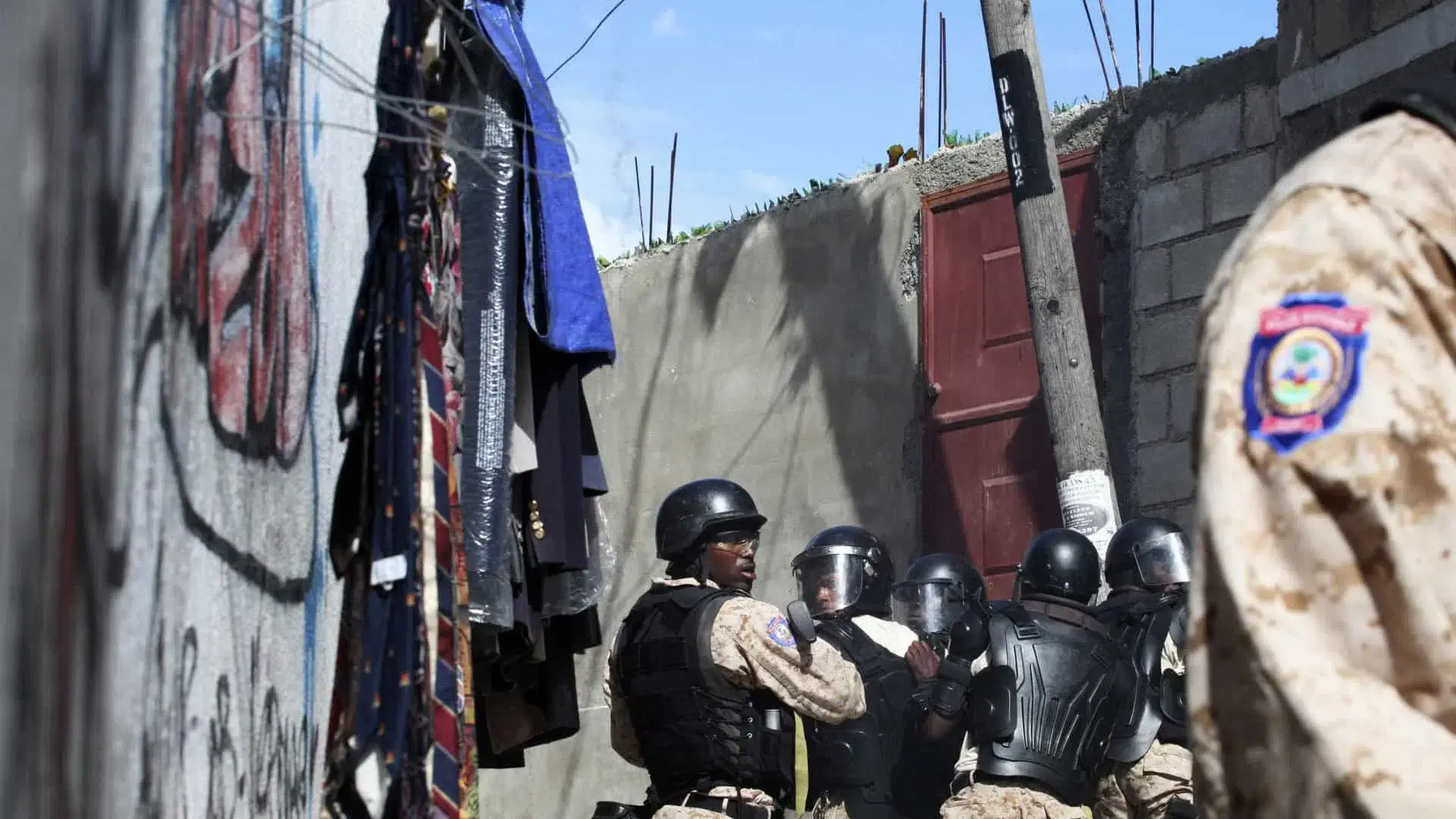 Embaixador do Chile no Haiti escapa ileso de ataque por homens armados