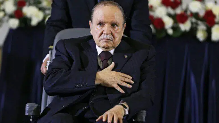 Presidente argelino vai renunciar ao poder antes do fim do mandato