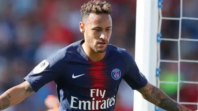 Neymar pode voltar Barcelona por troca directa com o seu sucessor