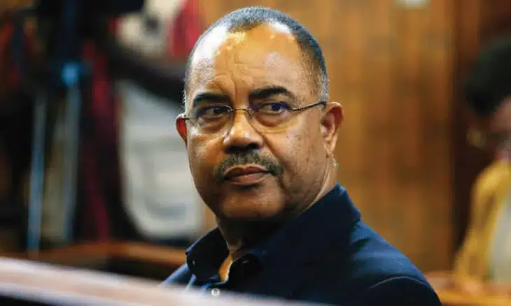 Ministro da Justiça da RSA suspende extradição de Chang para Moçambique