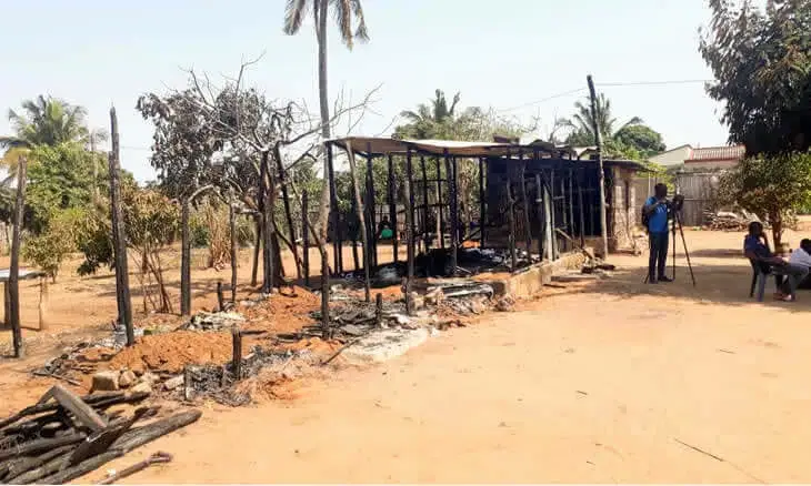 Maxixe- Duas pessoas morrem carbonizadas em incêndio