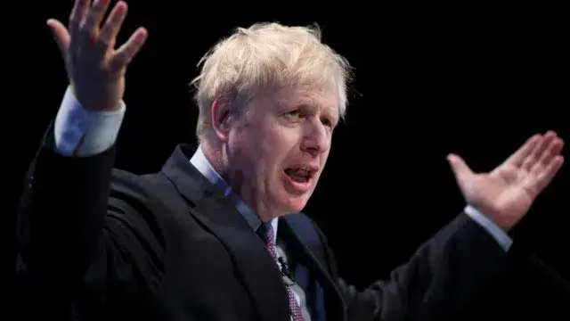 Boris Johnson ameaça expulsar deputados rebeldes do seu partido