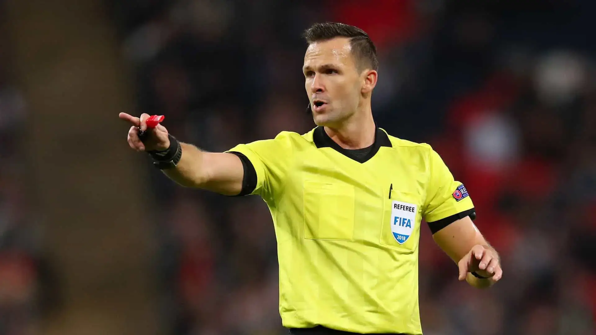 Ivan Kruzliak arbitra recepção do Benfica ao Lyon