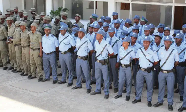 Agentes da PRM alvejam mortalmente um jovem na Matola