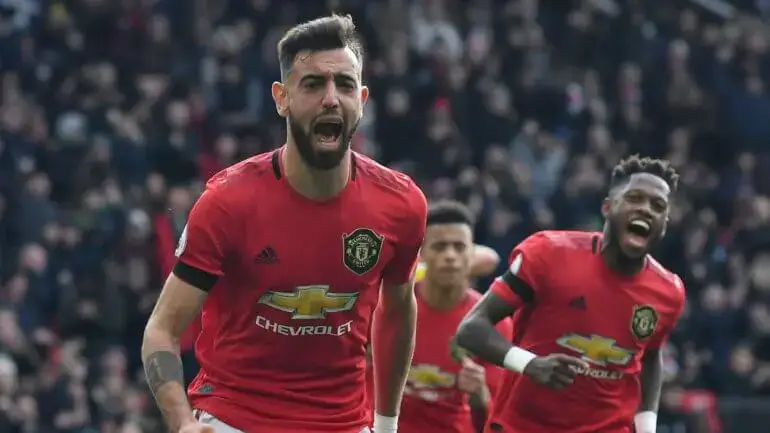Bruno Fernandes estreia-se a marcar no Man. United