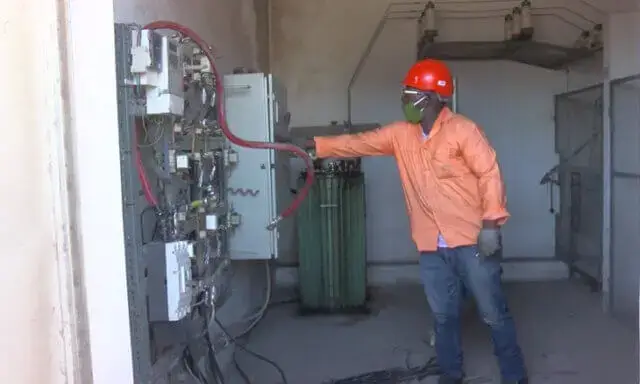 Postos de Transformação de energia eléctrica vandalizados na Beira