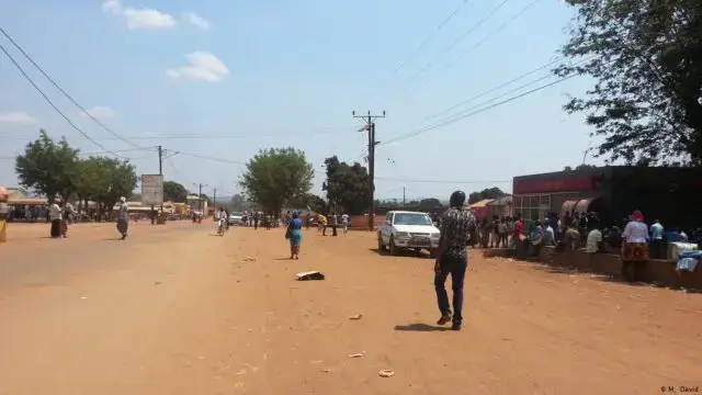 Polícia mata dois indivíduos por violação do Estado de Emergência