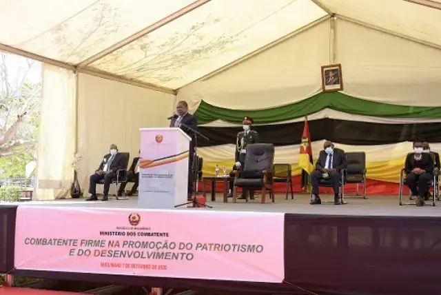 Mais de 4 mil filhos de combatentes da luta de libertação beneficiam de bolsas de estudo