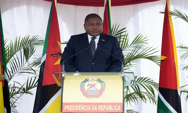 Nyusi garante protecção aos jovens que fugirem dos terroristas