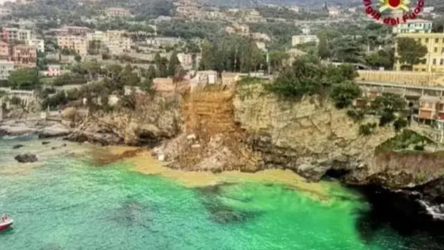 Centenas de caixões caem ao mar após desabamento de cemitério em Itália