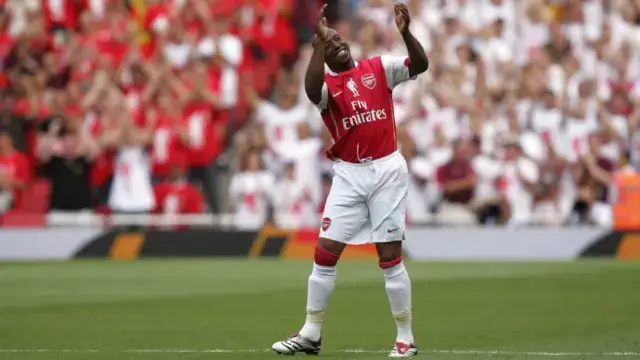 Banido para sempre de 'FIFA' depois de enviar mensagens racistas