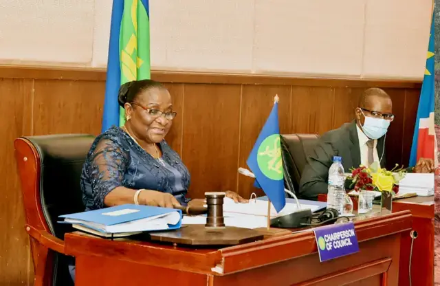 SADC atenta à eficácia da vacina contra Covid-19