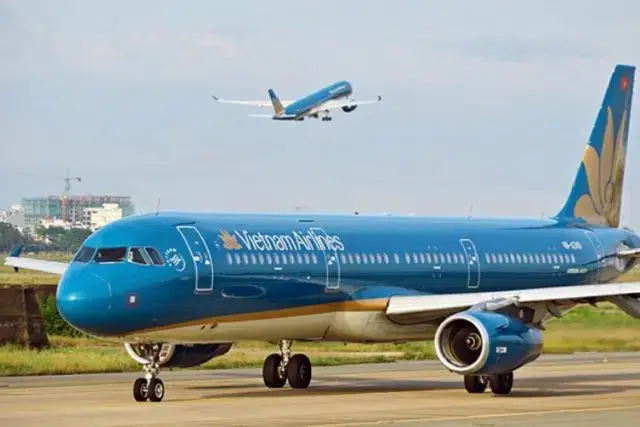 Passageiro da Vietnam Airlines esquece carteira no avião com 2.2 milhões de meticais