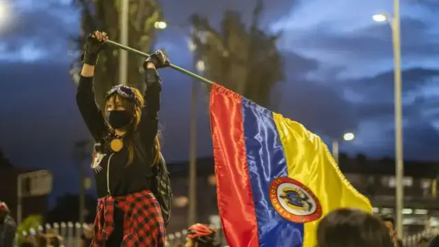 Colômbia, Manifestantes sairam à rua exigindo reforma da polícia