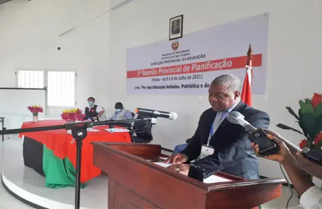 Governador de Cabo Delgado anunciou a construção de cinquenta salas de aulas