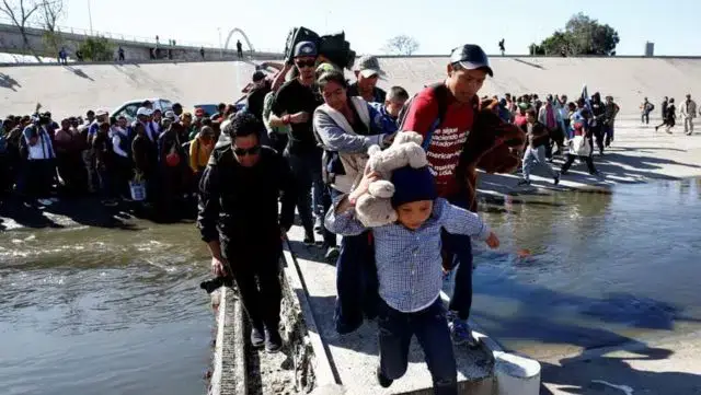 Cerca de 327 migrantes em condições desumanas foram resgatadas no mexico