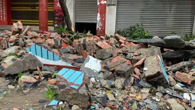 Terramoto provocou 2 pessoas mortas e 3 feridas na China