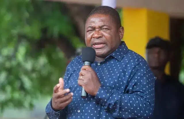 PR Nyusi dirige encerramento de cursos de formação de Sargentos em Boane