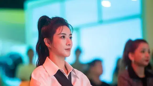 Influencer chinesa foi multada por evasão fiscal
