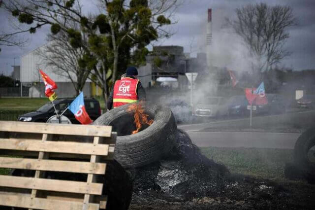 FRANCE-POLITICS-PENSIONS-STRIKE