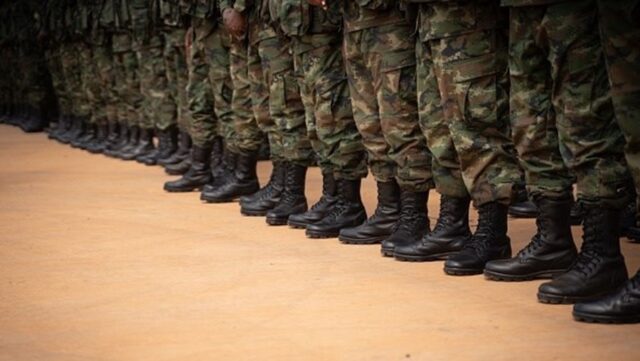 Serviço Militar poderá passar para cinco anos