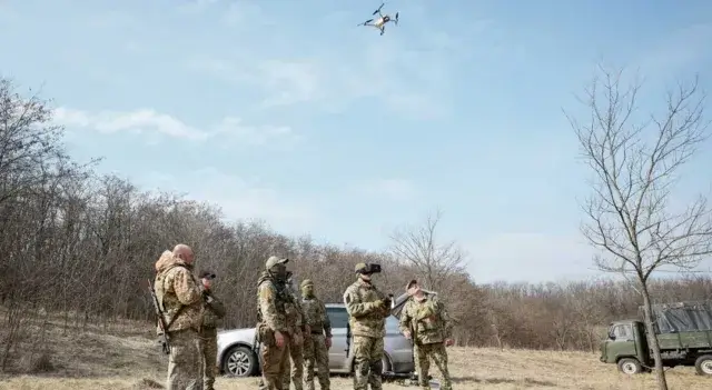 Rússia enfrenta ataques ucranianos com drones antes de possível contraofensiva