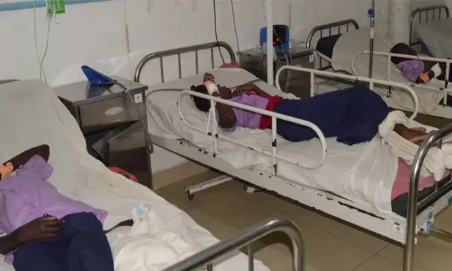 Beira- Trinta alunos feridos durante confusão nas escadas da escola