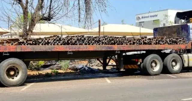 Moçambicanos detidos na África do Sul por roubo de material ferroviário