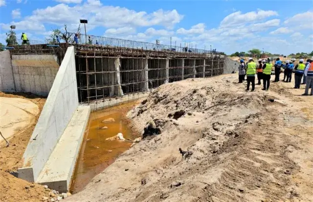 Carlos Mesquita satisfeito com as obras do troço Nicoadala-Namacura