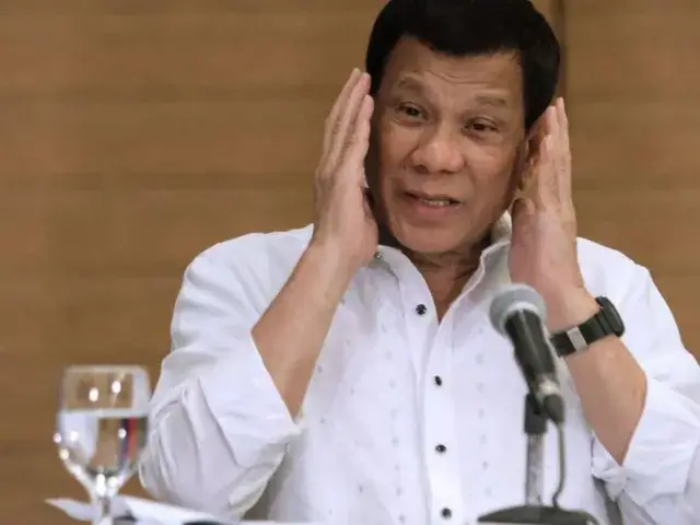 Presidente das Filipinas diz que 'terroristas estrangeiros' estão por trás do ataque bomba