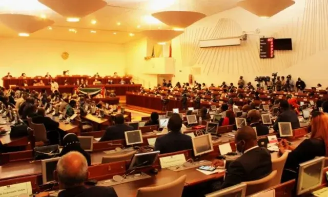 Deputados da Frelimo ouvidos pelo Ministério Público por difamação