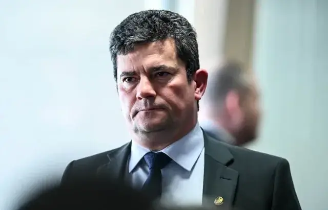 Supremo do Brasil abre processo contra ex-juiz da Lava Jato por suspeita de crimes graves