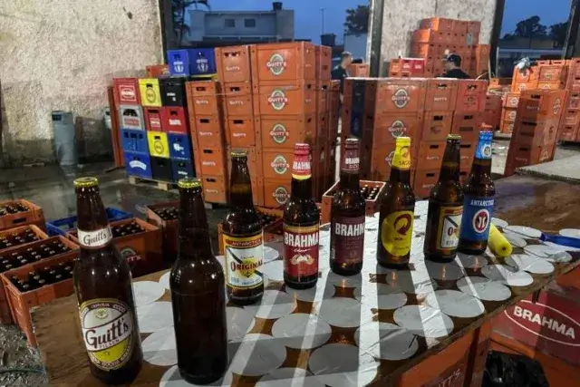 Polícia Civil de São Paulo fecha fábrica clandestina de cerveja falsificada